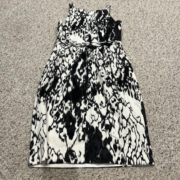 Tahari Sheath Dress Sleeveless Sz 4 Black White Abstract Office Career Business - Picture 1 of 4